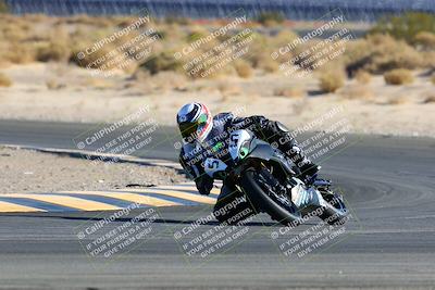 media/Feb-26-2022-CVMA (Sat) [[cf63580b09]]/Race 4 500 Supersport-350 Supersport/